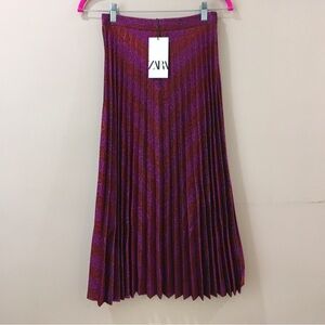 Zara pleated midi skirt red pink metallic size Xs Womens new